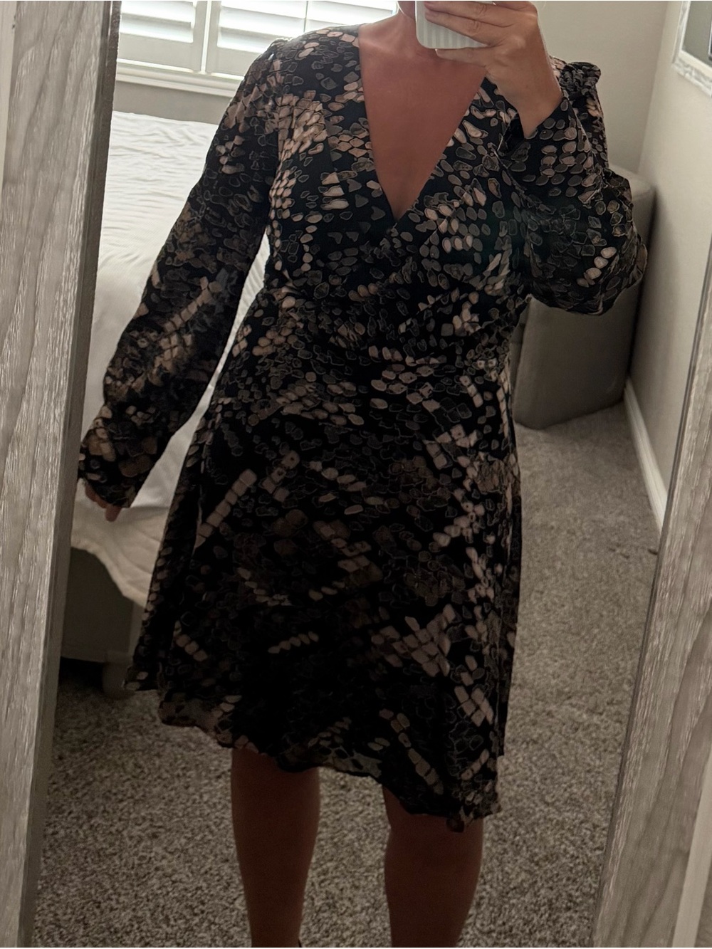 Adelyn Rae Black & Blush Python dress - Picture 2 of 6